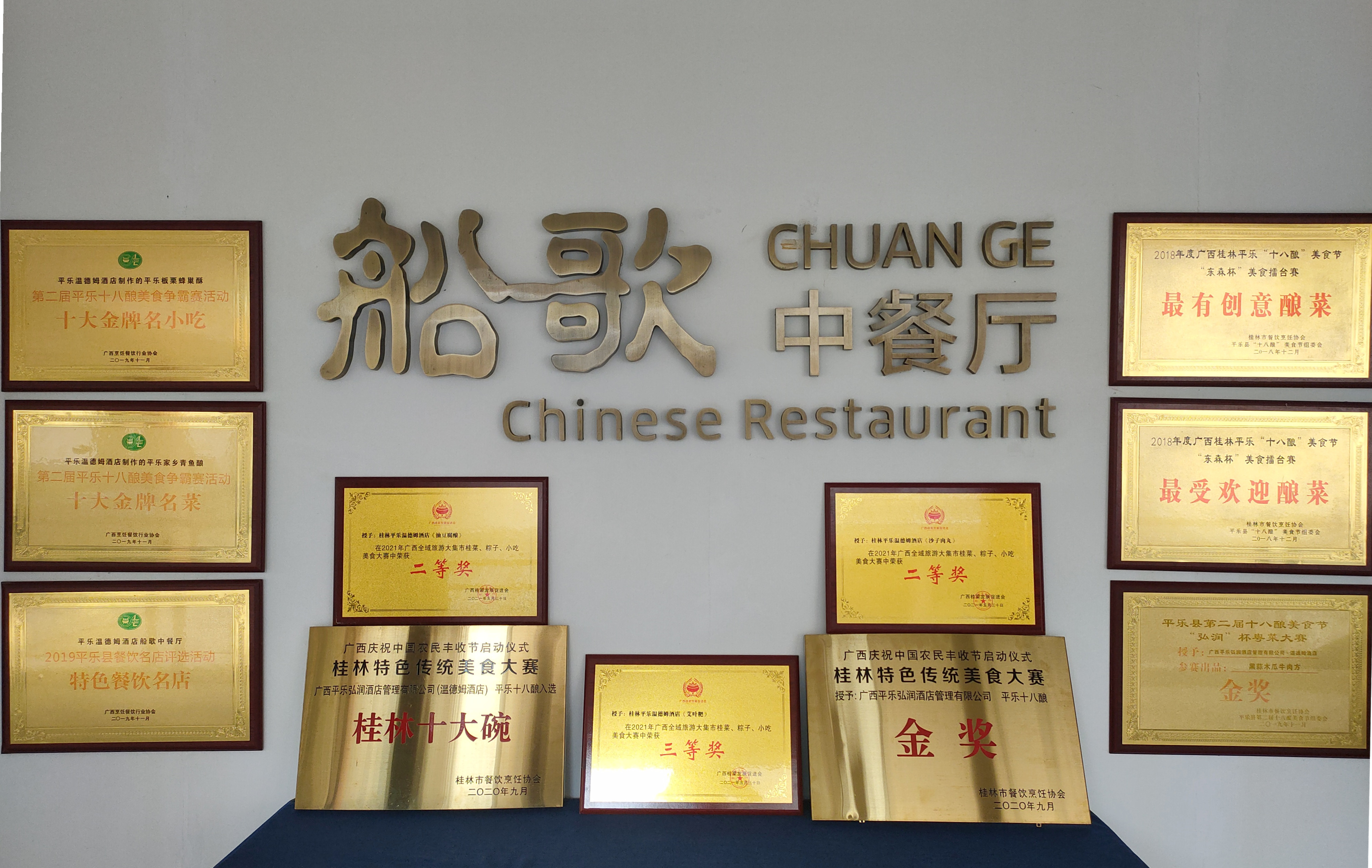 82ee3d7b8e4bdba2266adab3feeb638.jpg 82ee3d7b8e4bdba2266adab3feeb638.jpg